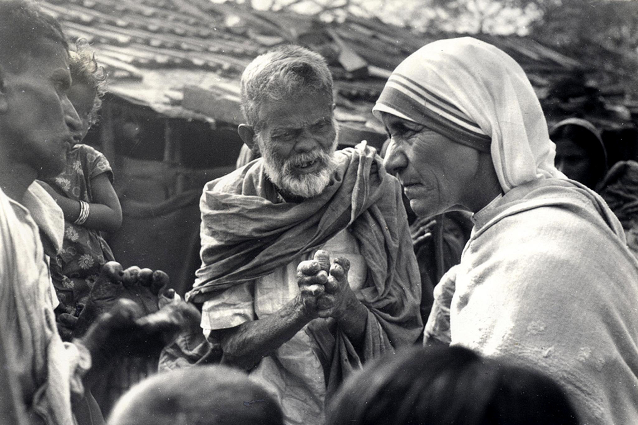 Biography of a Global Icon: Mother Teresa – The Compassionate Servant of the Needy